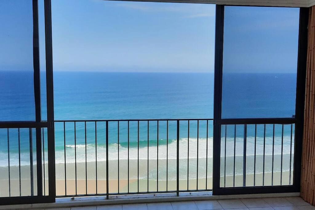 Apto Frente Mar 2 Suites 里约热内卢 外观 照片